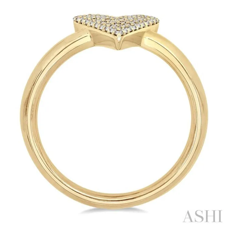 1/4 ctw Heart Shape Pave Set Round Cut Diamond Fashion Ring in 10K Yellow Gold