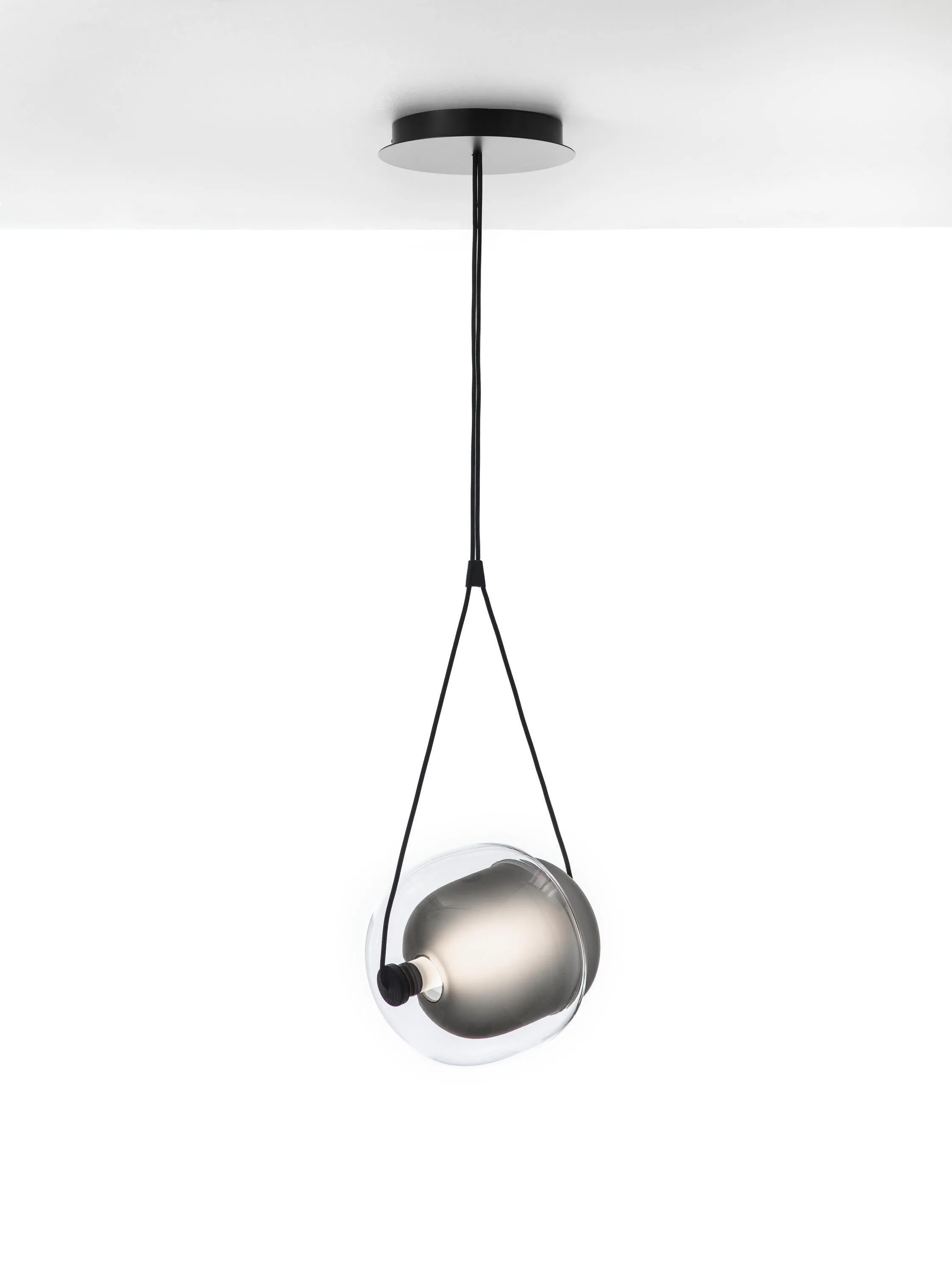 Capsula Pendant Light