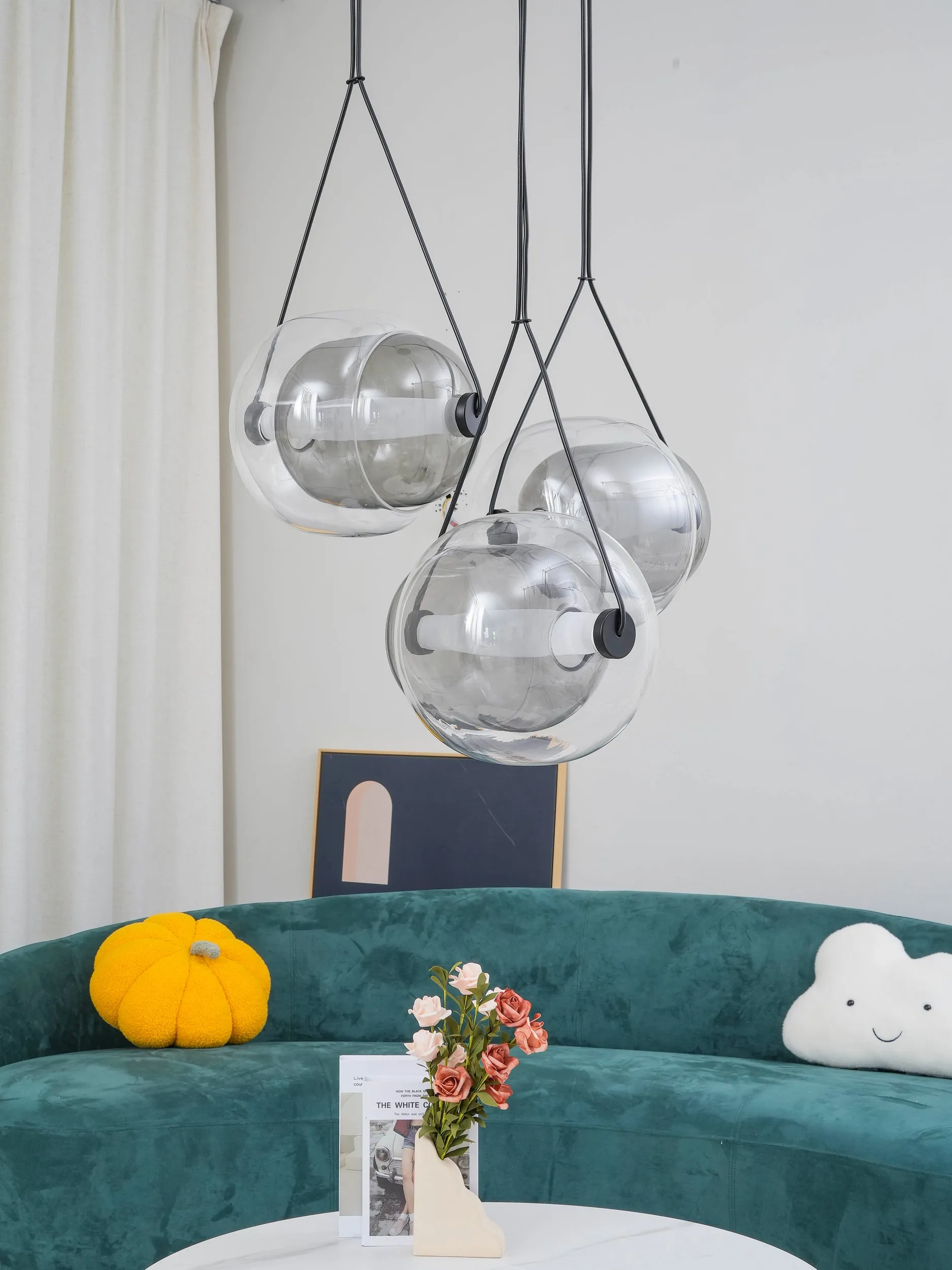 Capsula Pendant Light