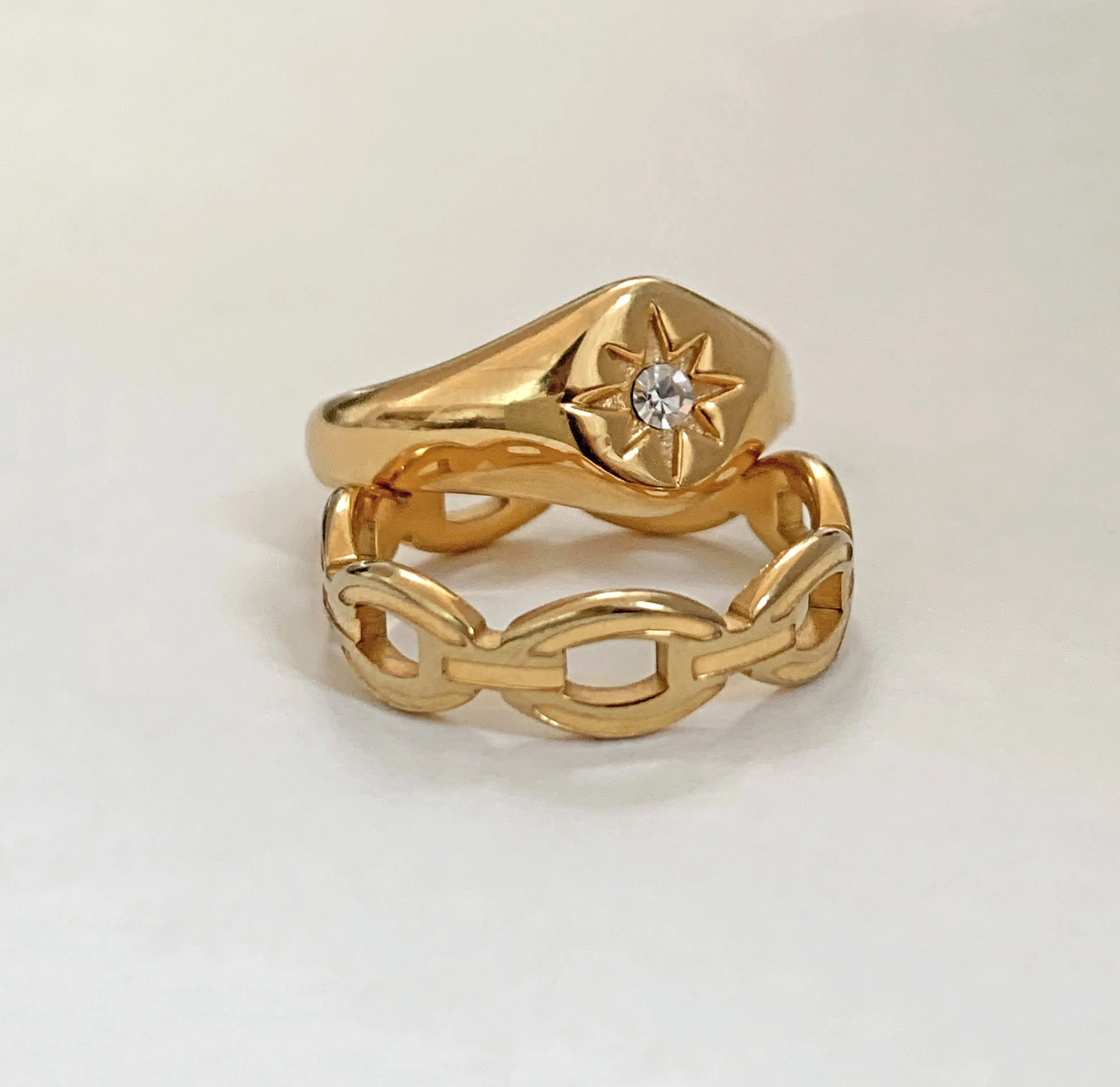 DYLAN GOLD CHAIN LINK STACKABLE RING