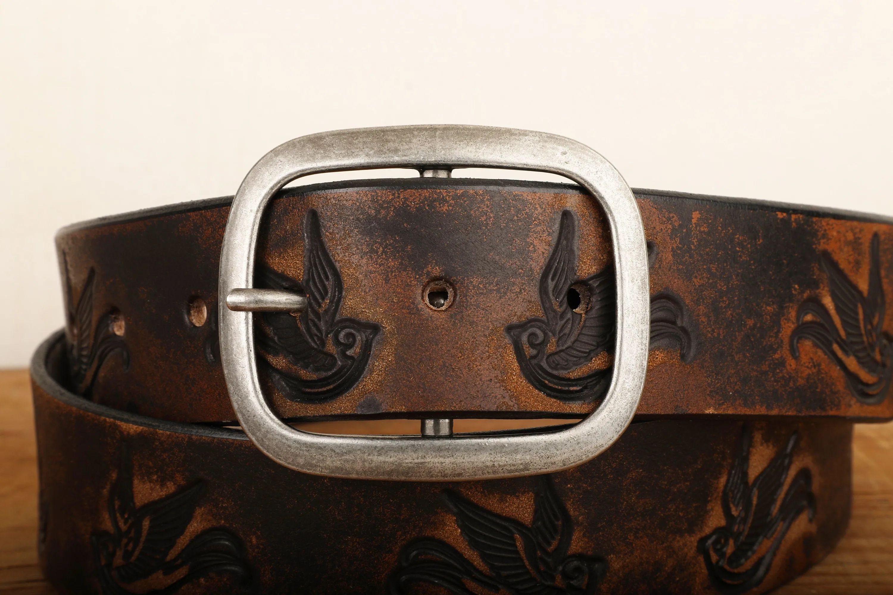 Embossed Sparrow Swallow Bird Vintage Aged Leather Belt in Black and Brown