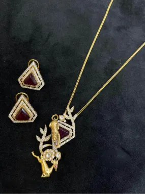 Graceful Triangle Shaped Polki Necklace