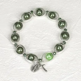 Green Imitation Pearl and Silver Tone Oval Rosary Stretch Bracelet