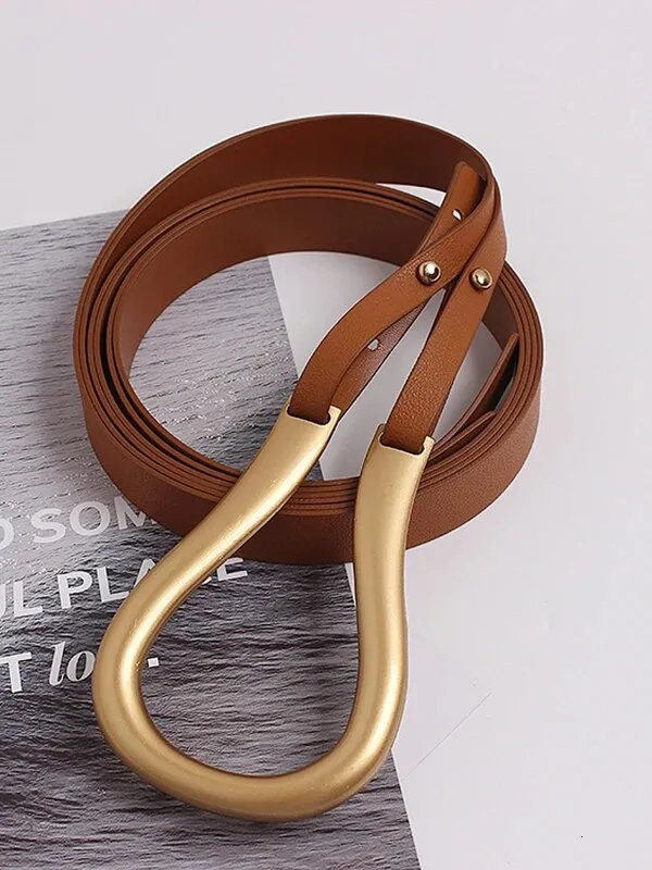 HEYFANCYSTYLE PU Leather Oversized U Belt