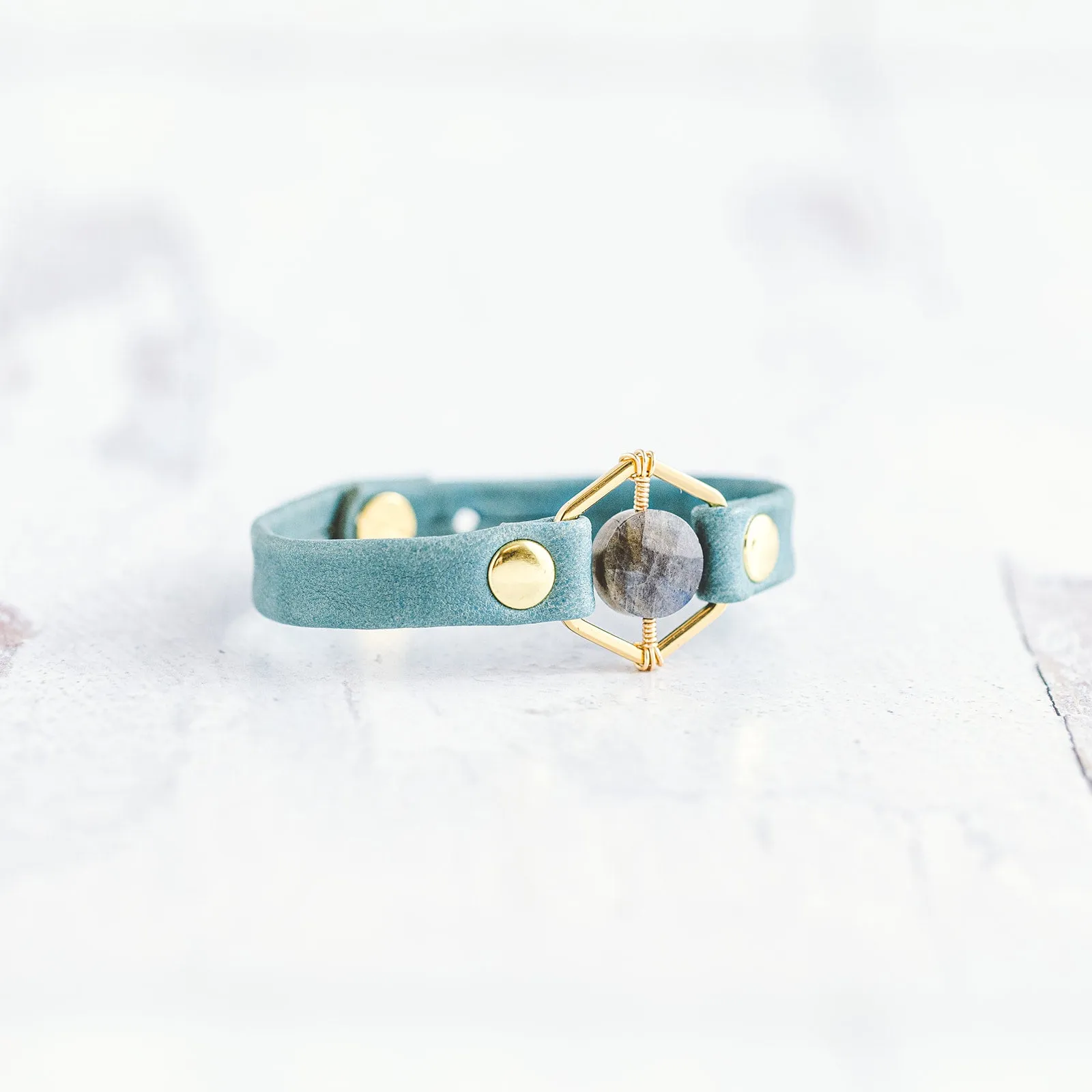 Honeycomb Bracelet - Gold & Sky Blue - Labradorite