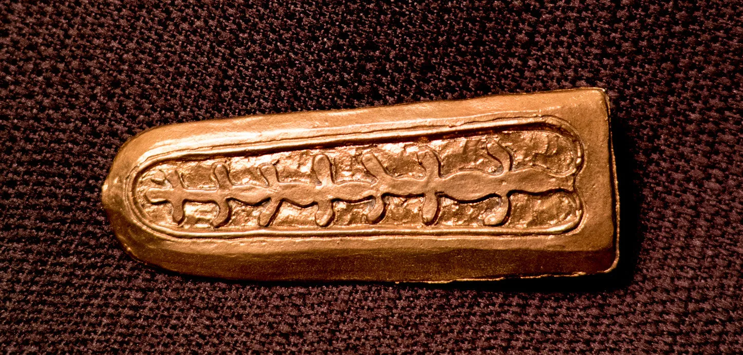 Mongol belt tip with tree of life design - W83D