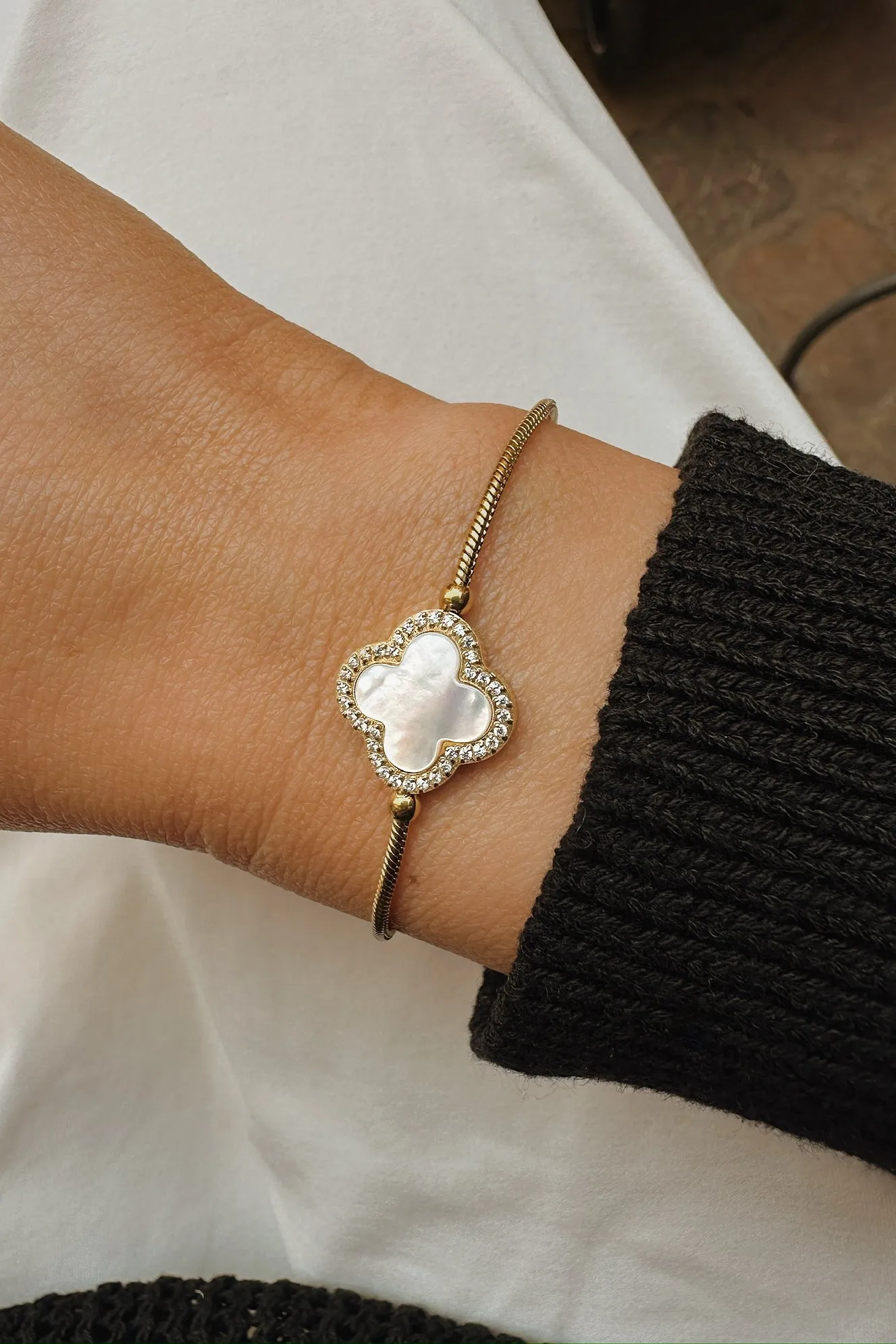 Mother of Pearl Clover Bracelet