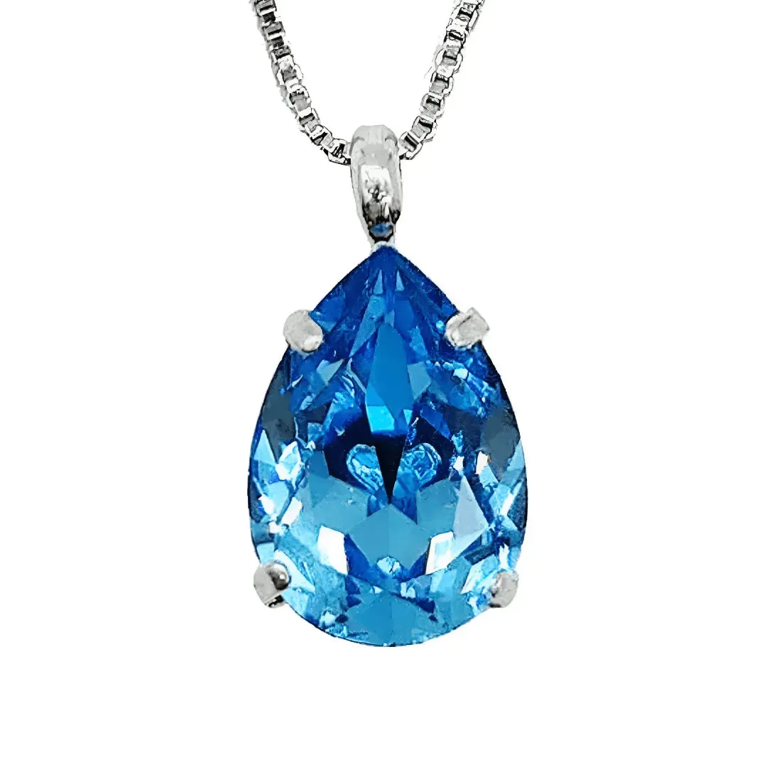 Small Swarovski Crystals Teardrop Pendant