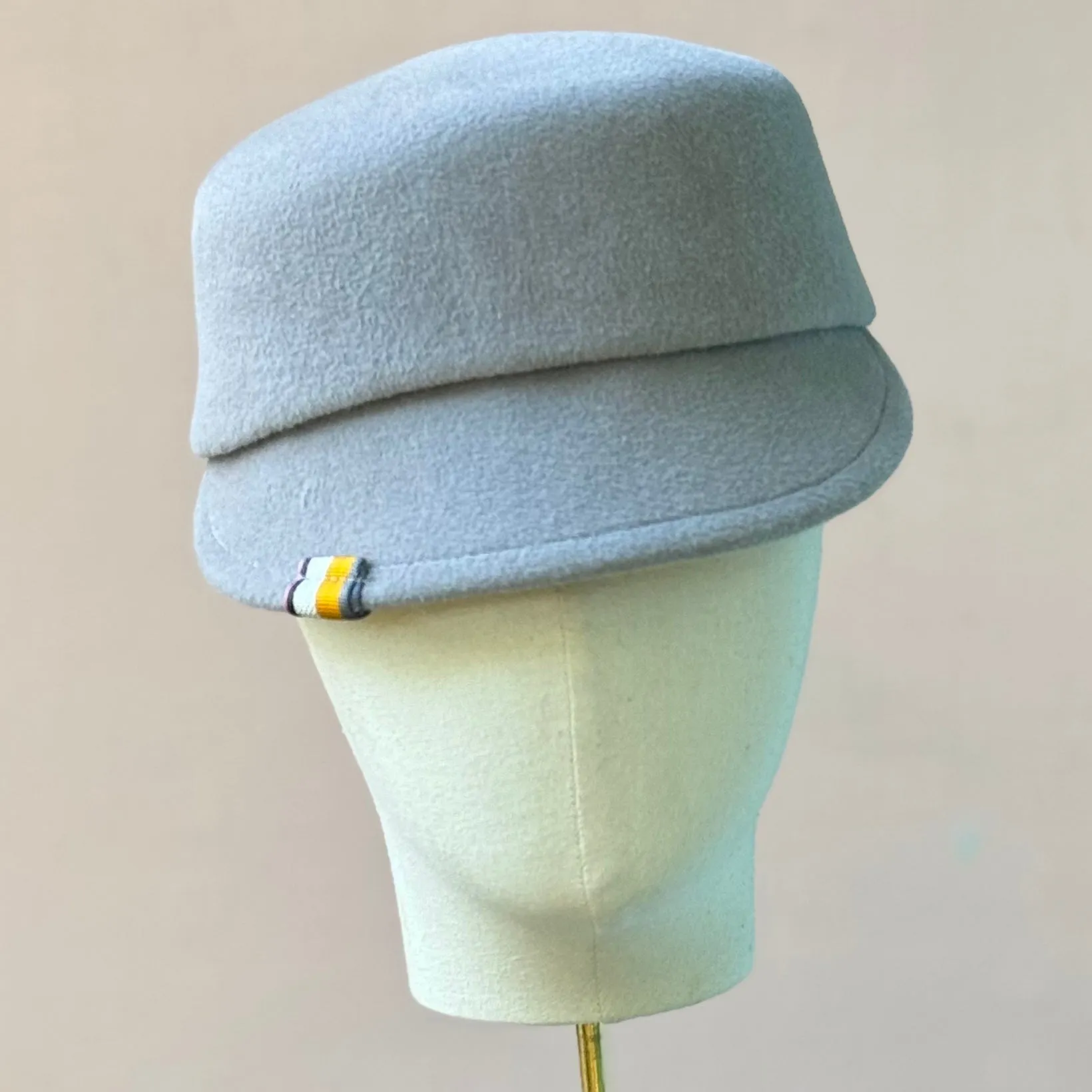 The Baxter Cap in Flannel Grey Velour Felt