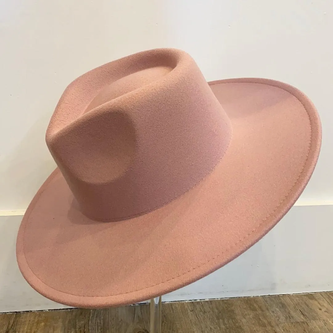 The Sierra Wide Brim Hat in Mauve