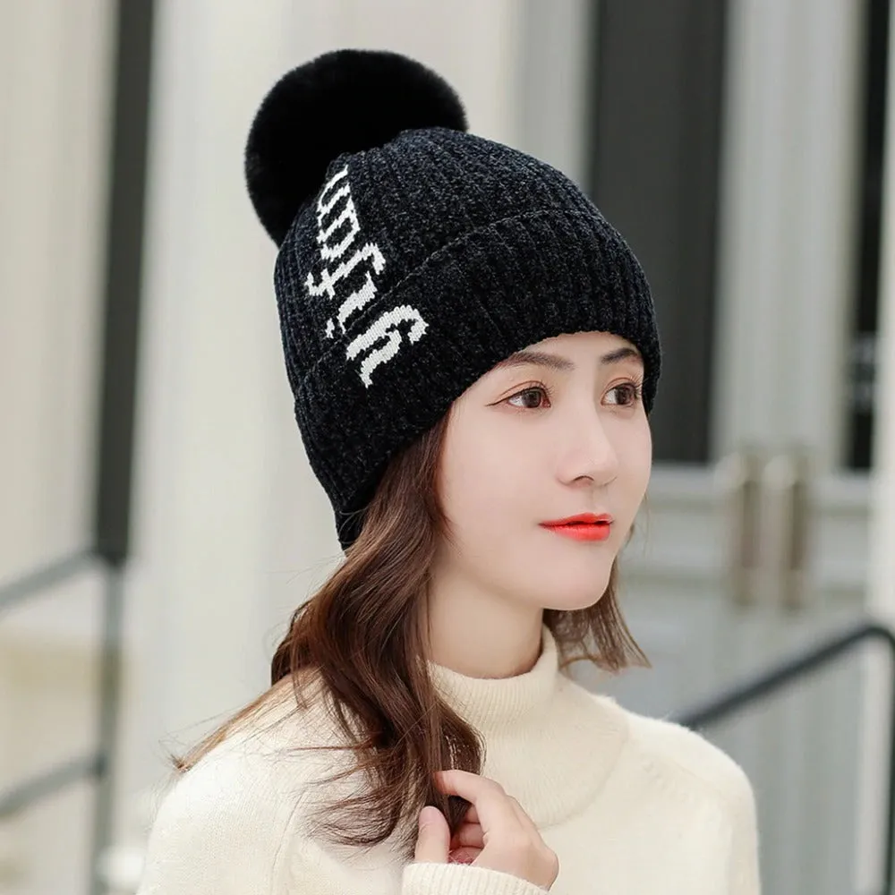 Yifan Letter Plus Velvet Pompoms Ball Outdoor Knitted Woolen Warm Winter Cap