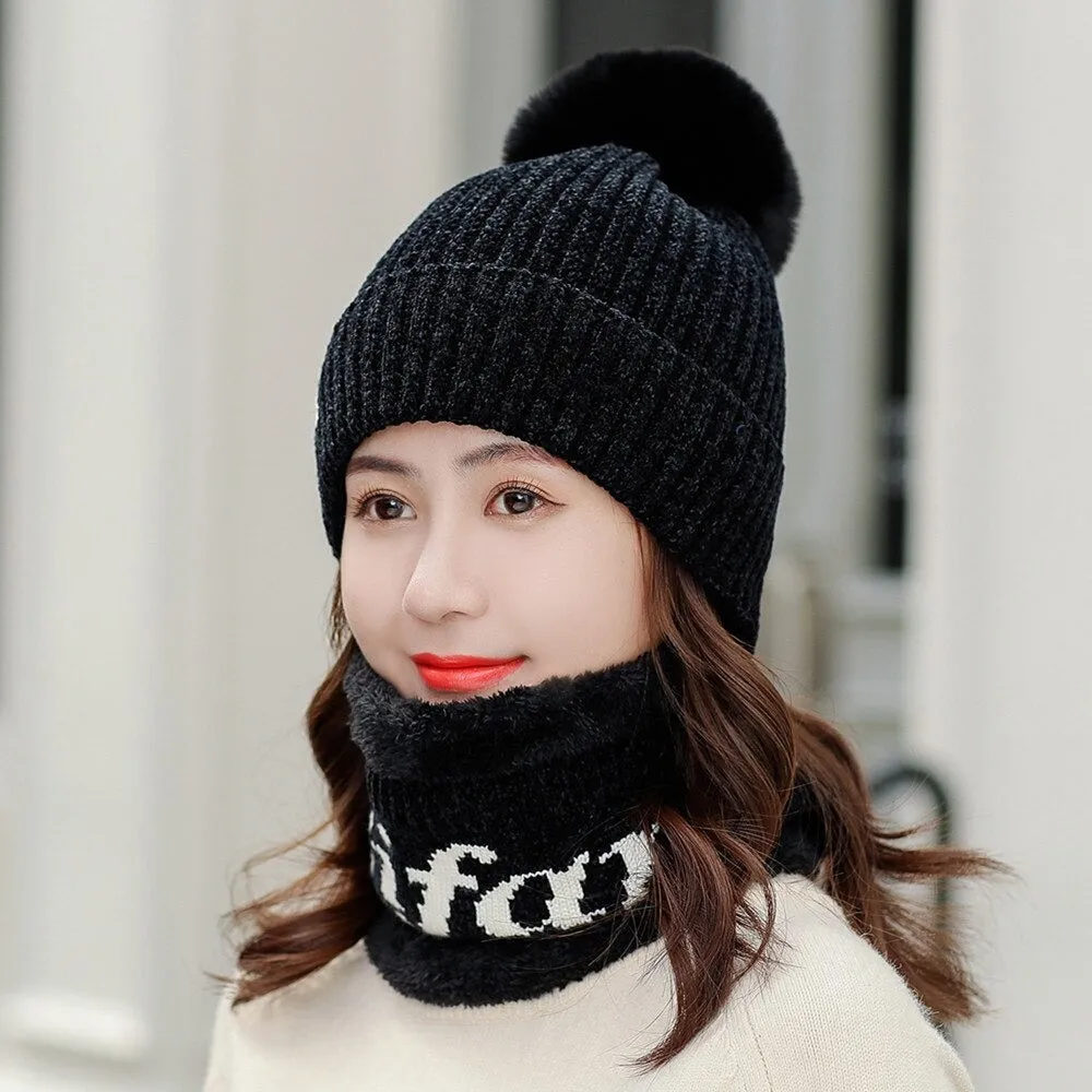 Yifan Letter Plus Velvet Pompoms Ball Outdoor Knitted Woolen Warm Winter Cap